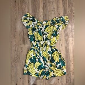 Tropical Banana Print Off-Shoulder romper medium